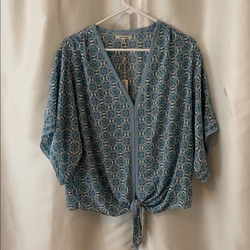 Max Studio Kimono tie front short sleeve top - L